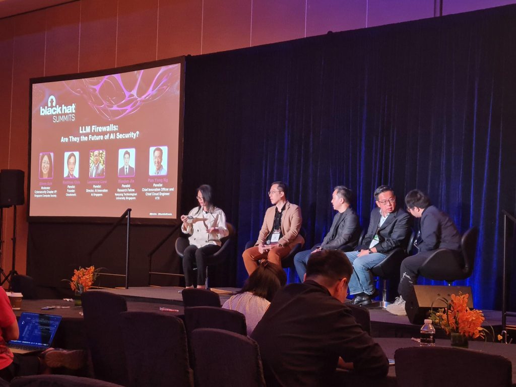 BlackHat-Panel